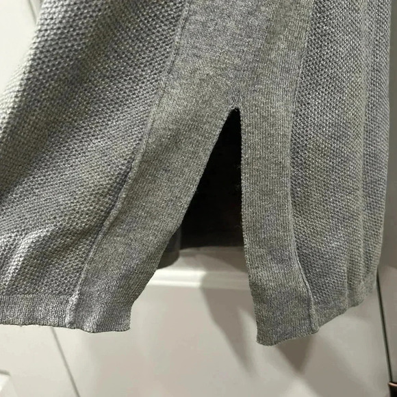 J. Jill Vneck sweater - Picture 5 of 8